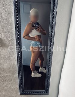 EvelinBizarrmasszázs masszazs +36 30 460 0585 fénykép 1.