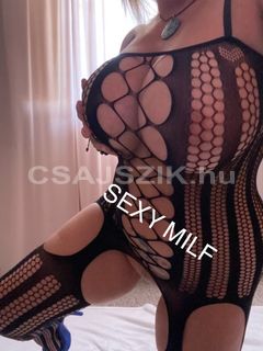 Bony formás milf szexpartner +36 70 790 7811 fénykép 34.