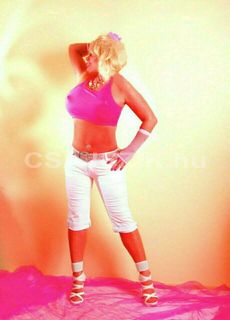 Moniqe Extramassage masszazs +36 30 377 0287 fénykép 9.