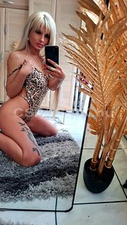 Szamanta szexpartner +36 30 231 6789 fénykép 7.