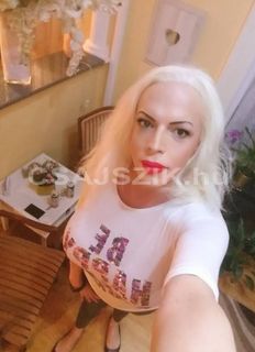 Brigitte Transzszexuális szexpartner +36 30 097 7262 fénykép 10.