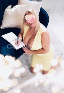 Bony formás milf szexpartner +36 70 790 7811 fénykép 46.
