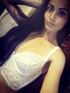 Amira szexpartner +36 20 976 5397 fénykép 3.