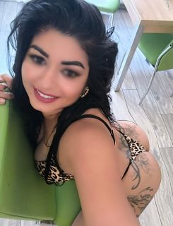 Kiara masszázs +36 70 165 0036 fénykép 14.