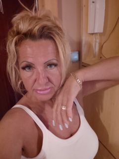 Szamanta szexpartner +36 30 318 9641 fénykép 41.
