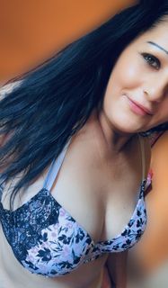 Szabina szexpartner +36 30 185 8238 fénykép 1.