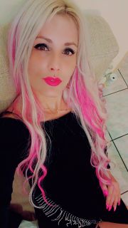 Szamanta szexpartner +36 30 231 6789 fénykép 6.