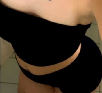 Kiraa szexpartner +36 30 428 6662 fénykép 1.