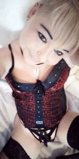 Kingu szexpartner +36 70 640 7990 fénykép 8.