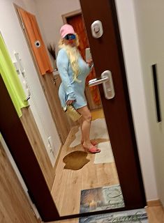 Moniqe Extramassage masszázs +36 30 675 8975 fénykép 3.