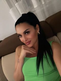 Réka szexpartner +36 30 582 1690 fénykép 4.