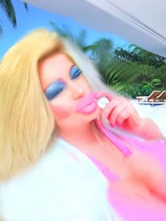 Moniqe Extramassage masszázs +36 30 377 0287 fénykép 11.