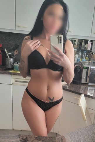 Bella