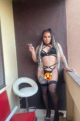 Trans Lola